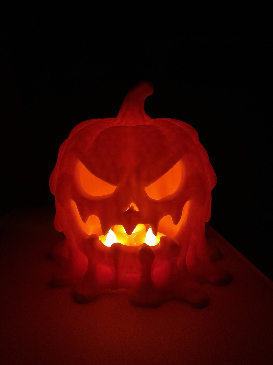 Melting Jack-o’-Lantern | Horror Halloween Decoration with LED Candle